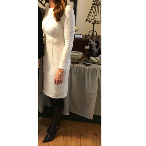 Betsey Johnson Dresses & Skirts - Betsey Johnson Size 4 Long Sleeve Dress